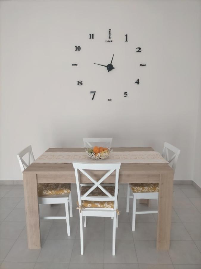 Holiday House Chiara Sant'Antioco Ngoại thất bức ảnh